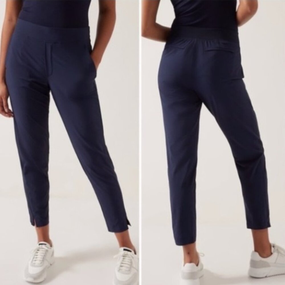 Athleta Brooklyn Pants Ankle Navy Blue Pockets Athleisure Vacation Travel  Size